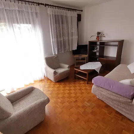Jadranka Pansiyon Novi Vinodolski